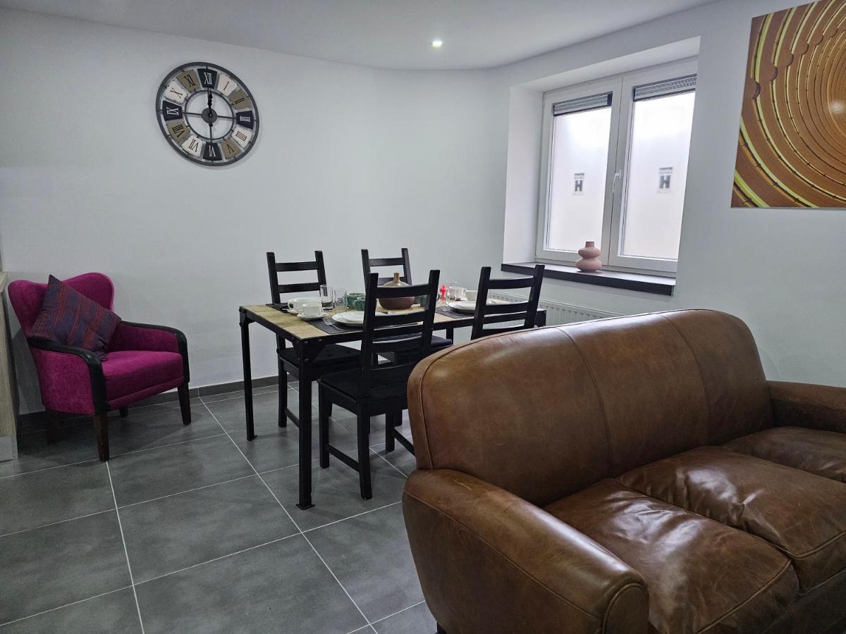 Appart'Hotel Trazegnies Courcelles Exterior photo